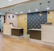 La Quinta Inn & Suites by Wyndham Tumwater - Olympia hotel detail image 4