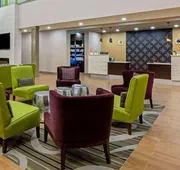 La Quinta Inn & Suites by Wyndham Tumwater - Olympia hotel detail image 5