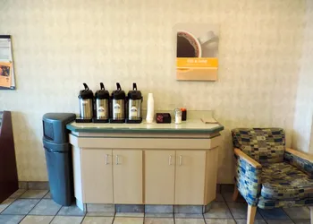 Motel 6 Lincoln City, OR hotel thumbnail 2