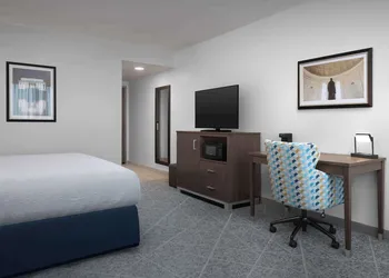 Hampton Inn Washington DC NoMa Union Station hotel thumbnail 6