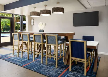Hampton Inn Ft. Lauderdale-Cypress Creek hotel thumbnail 2
