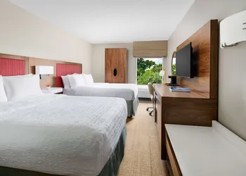 Hampton Inn Ft. Lauderdale-Cypress Creek hotel thumbnail 7