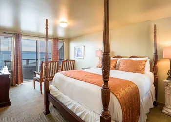 Camano Island Inn hotel thumbnail 6