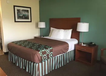 SureStay Hotel by Best Western Bowling Green North hotel thumbnail 5