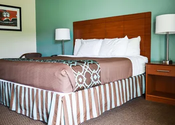 SureStay Hotel by Best Western Bowling Green North hotel thumbnail 6