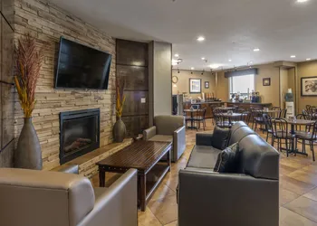 Devonian Hotel & Suites hotel thumbnail 4
