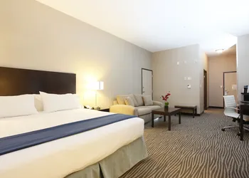 Holiday Inn Express Fort St John by IHG hotel thumbnail 4