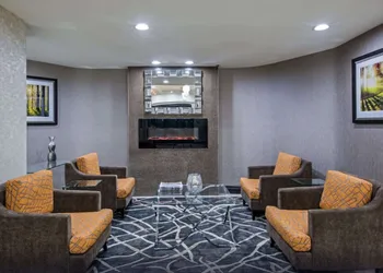 Quality Inn and Suites hotel thumbnail 2