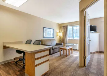 Extended Stay America Suites Louisville Alliant Avenue hotel thumbnail 6