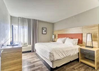 Candlewood Suites New Bern by IHG hotel thumbnail 5