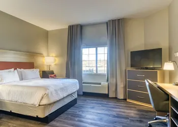 Candlewood Suites New Bern by IHG hotel thumbnail 6