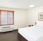 WoodSpring Suites Tyler Rose Garden hotel detail image 7