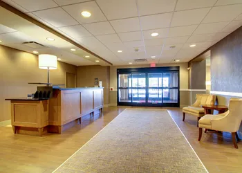 Hampton Inn & Suites Milwaukee West hotel thumbnail 3