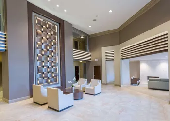 DoubleTree by Hilton Hotel Nanuet hotel thumbnail 2