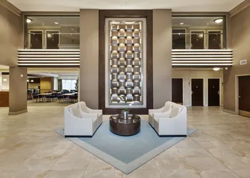 DoubleTree by Hilton Hotel Nanuet hotel thumbnail 4