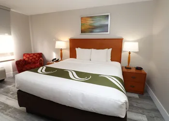 Quality Inn Miami Airport - Doral hotel thumbnail 5
