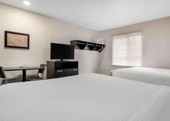 Extended Stay America Select Suites - Tallahassee - East hotel thumbnail 7