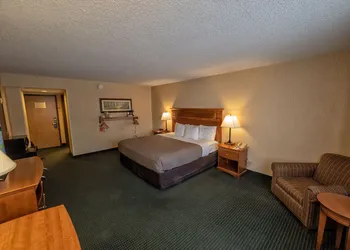 Comfort Inn Near Vail Beaver Creek hotel thumbnail 4