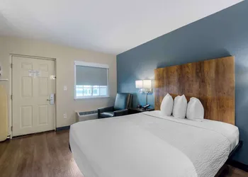 Extended Stay America Suites Miami Airport Doral hotel thumbnail 6