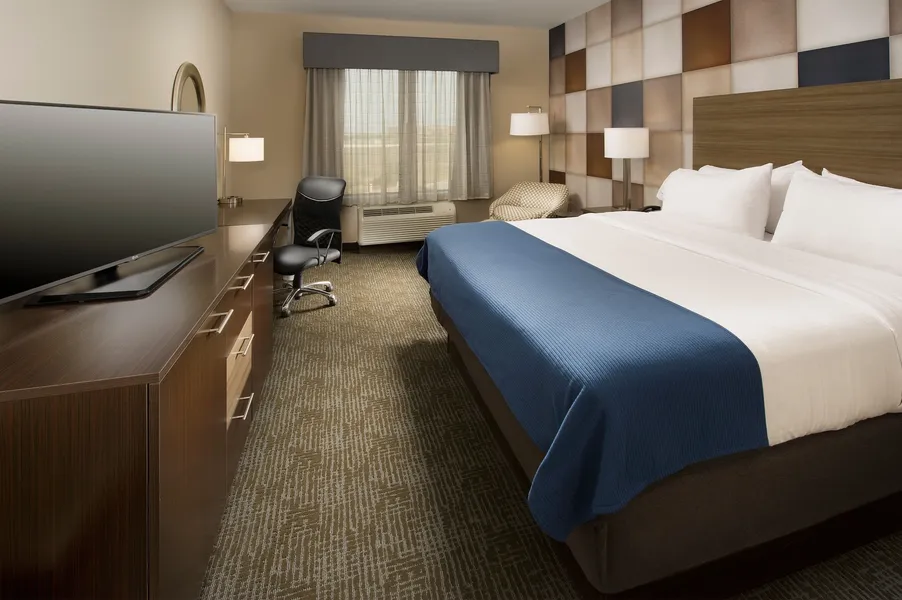 Holiday Inn Express & Suites Waco South by IHG hotel detail image 6