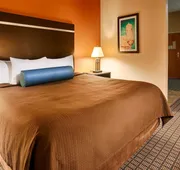 Best Western Plus Pontoon Beach hotel detail image 7