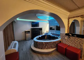 Americas Best Value Inn & Suites Little Rock at Scott Hamilton Dr hotel thumbnail 6
