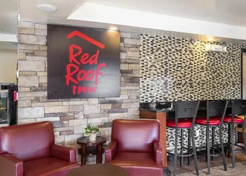 Red Roof Inn Hartford - Vernon hotel thumbnail 5