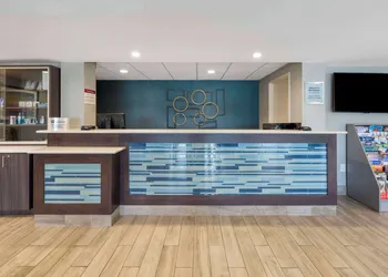 Best Western Plus Alexandria / Fort Belvoir hotel thumbnail 3