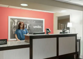 Hampton Inn Corydon hotel thumbnail 4