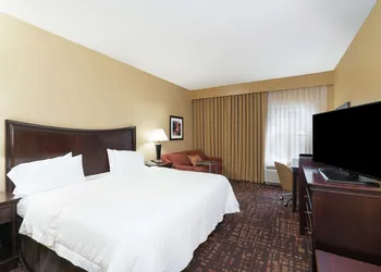 Hampton Inn Corydon hotel thumbnail 8