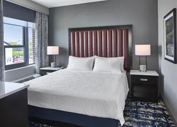 Homewood Suites by Hilton Savannah Historic Dist/Riverfront hotel thumbnail 7