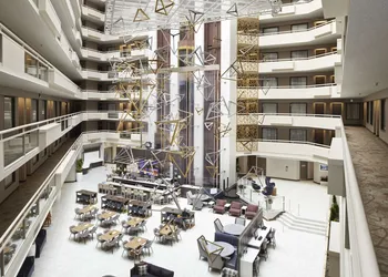 Embassy Suites by Hilton Atlanta Galleria hotel thumbnail 6