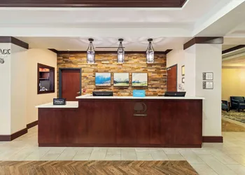 DoubleTree by Hilton Front Royal Blue Ridge Shadows hotel thumbnail 5