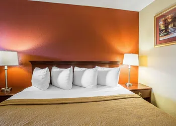 Quality Inn Gaffney I-85 hotel thumbnail 8