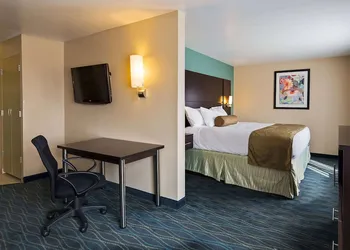 Baymont by Wyndham Marion, OH hotel thumbnail 6