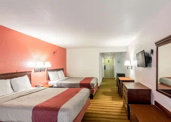 Motel 6 Oklahoma City, OK hotel thumbnail 7
