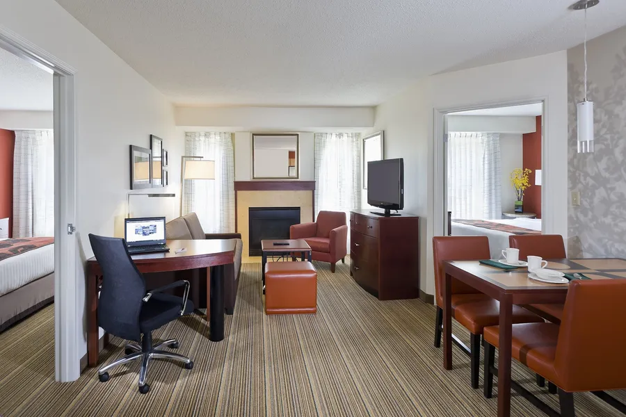 Residence Inn Houston The Woodlands / Lake Front Circle hotel detail image 6