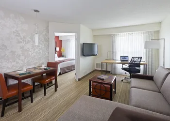 Residence Inn Houston The Woodlands / Lake Front Circle hotel thumbnail 7