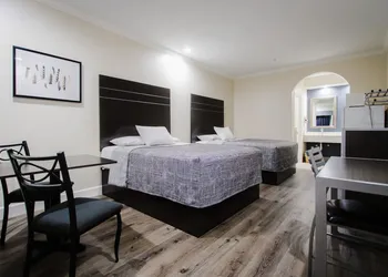 Palace Inn hotel thumbnail 7