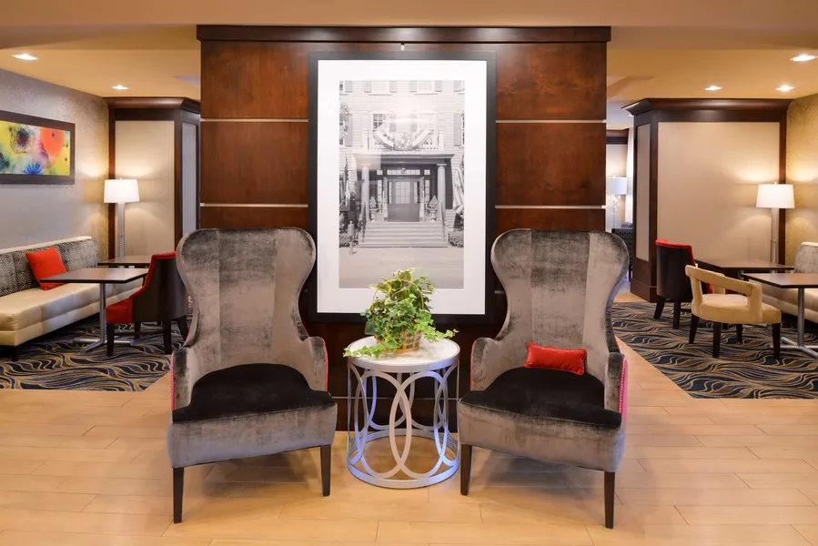 Hampton Inn Rome hotel detail image 2