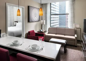Residence Inn Chicago Downtown/Loop hotel thumbnail 7
