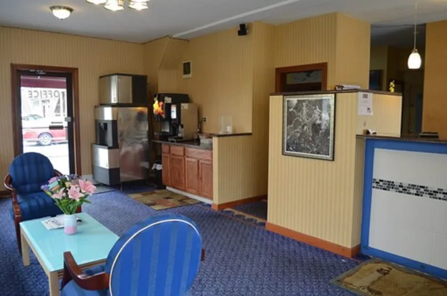 Hyannis Host Inn hotel detail image 2
