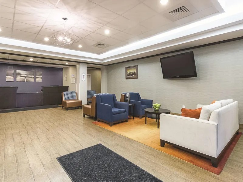 La Quinta Inn & Suites by Wyndham Glendive hotel detail image 2