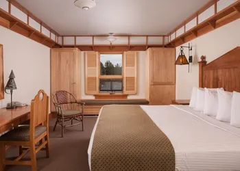 Old Faithful Snow Lodge & Cabins - Inside the Park hotel thumbnail 5