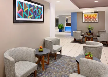 Holiday Inn Express & Suites Austin Downtown - University by IHG hotel thumbnail 2
