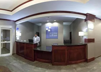 Holiday Inn Express Hotel and Suites Fort Stockton by IHG hotel thumbnail 2