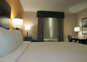 Holiday Inn Express Hotel and Suites Fort Stockton by IHG hotel thumbnail 4