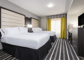 Holiday Inn Express & Suites Norman by IHG hotel thumbnail 6