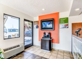 Motel 6 Stockton, CA - Charter Way West hotel thumbnail 3