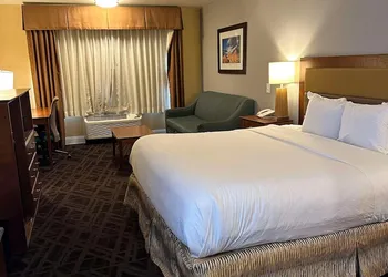 Inn at Joshua Tree hotel thumbnail 3